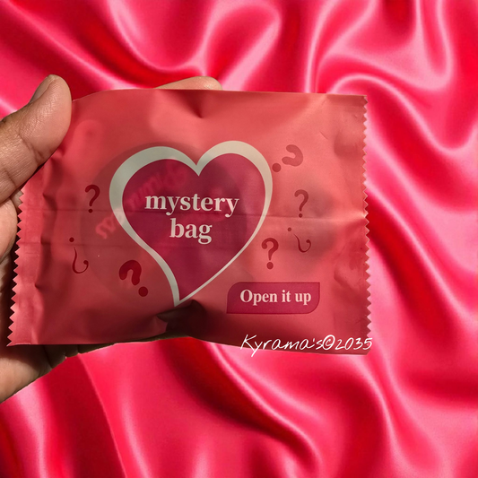 Mystery bag (3 items )