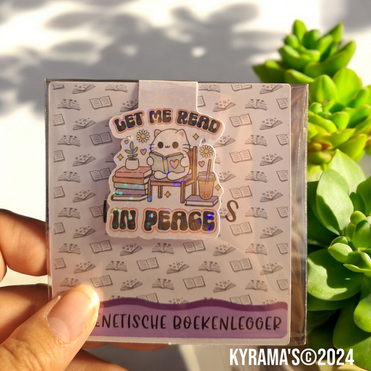 Let me read in peace cat